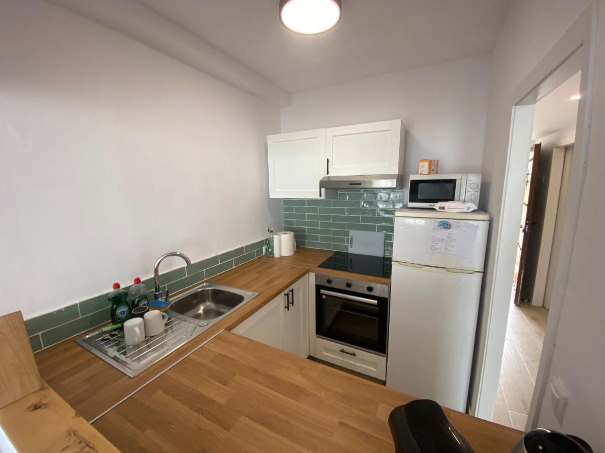Beachfront, Top Floor Corner 2-Bed, Estepona Paseo 아파트 외부 사진