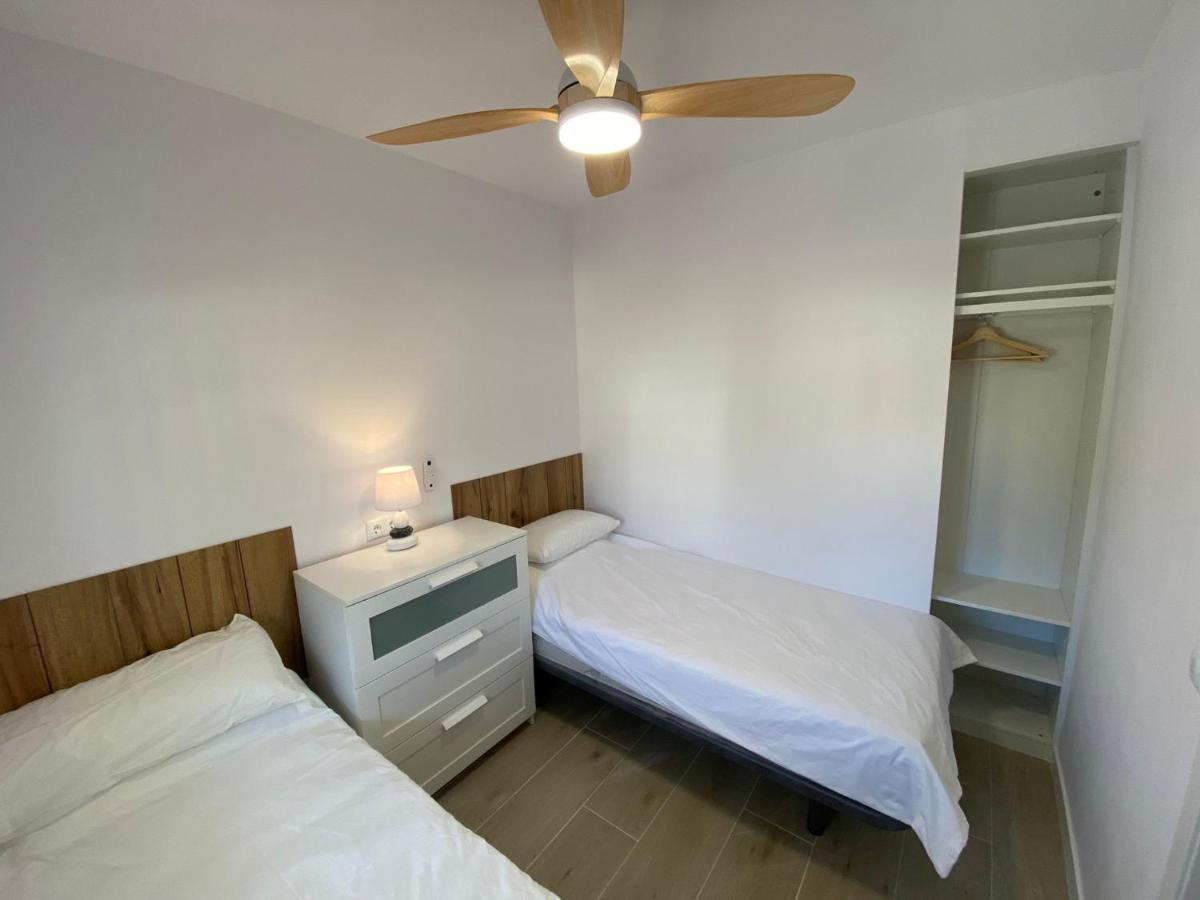 Beachfront, Top Floor Corner 2-Bed, Estepona Paseo 아파트 외부 사진